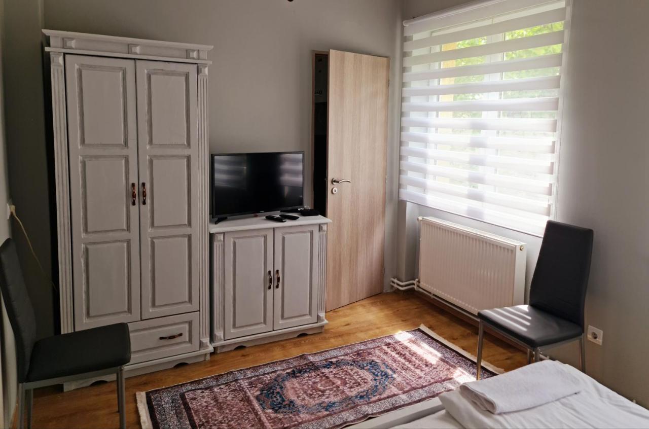 Huerrem Apartman Eger Eksteriør billede